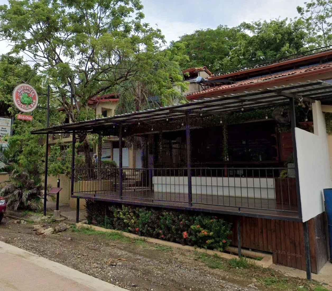 Fachada de Ristopizza El Sapo en Playa Langosta